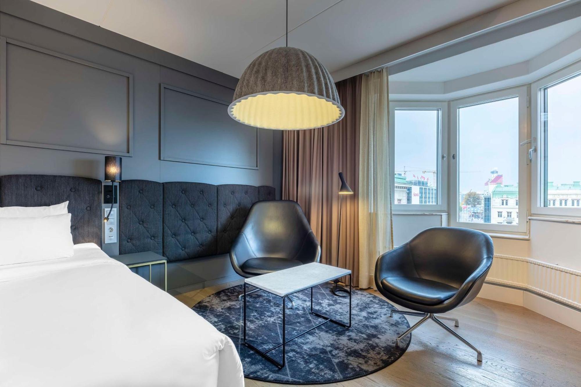 Executive Room Square View min 25 years of age acceptable